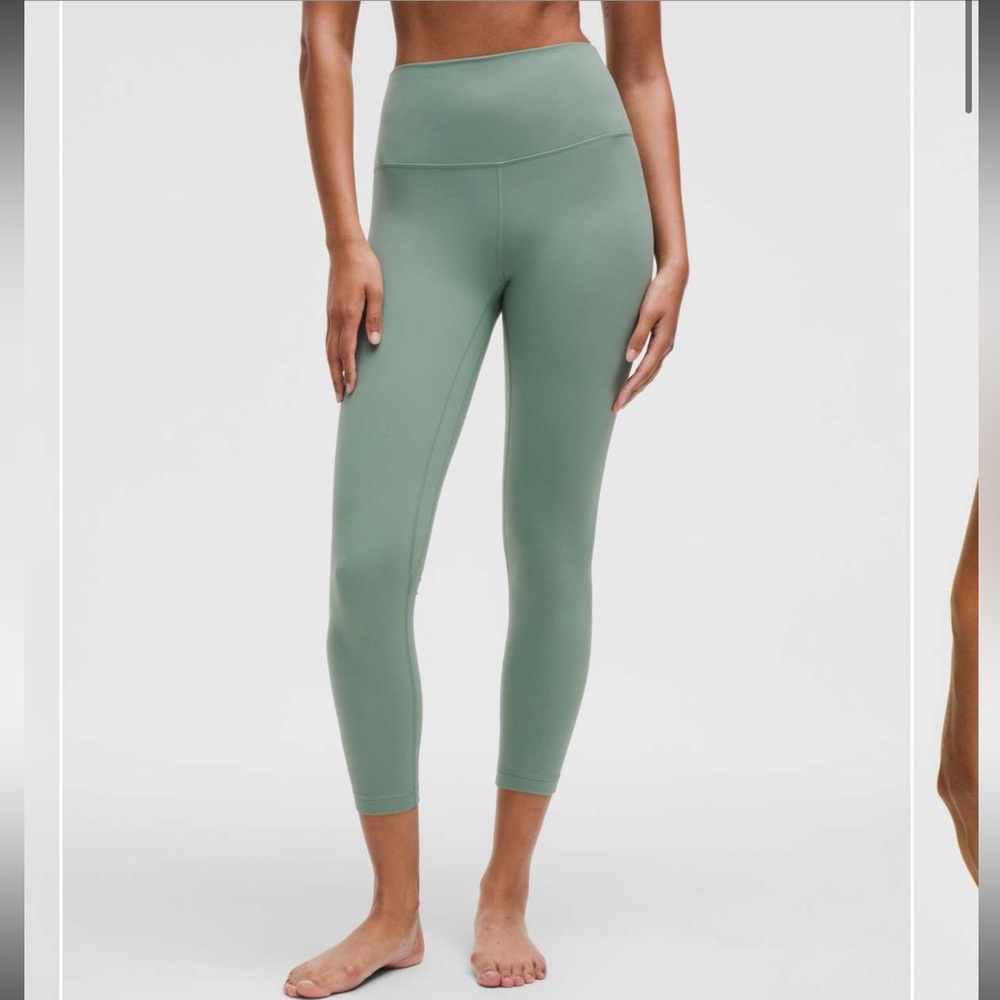 NWOT Lululemon High Rise Align 25” Legging - Crater Blue, Size 6